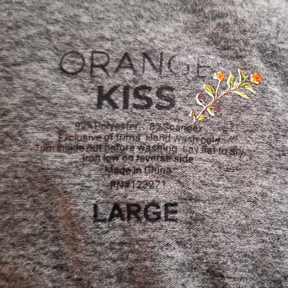 Orange Kiss "Dark Angel" Gray Women's T-shirt Size L NWT - Picture 4 of 5